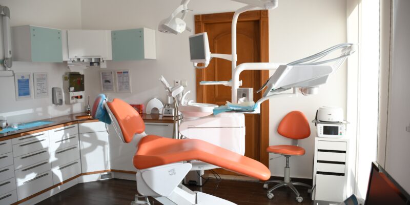 What Are the Costs Associated With Emergency Dental Services?